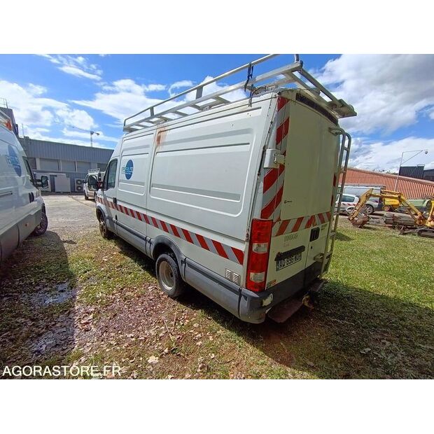 2010 Iveco 35C13-47456615
