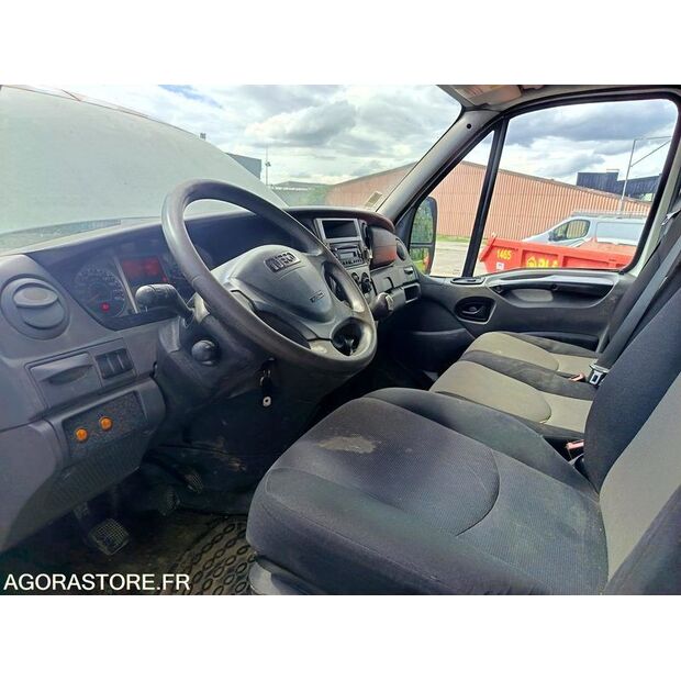 2010 Iveco 35C13-47456622