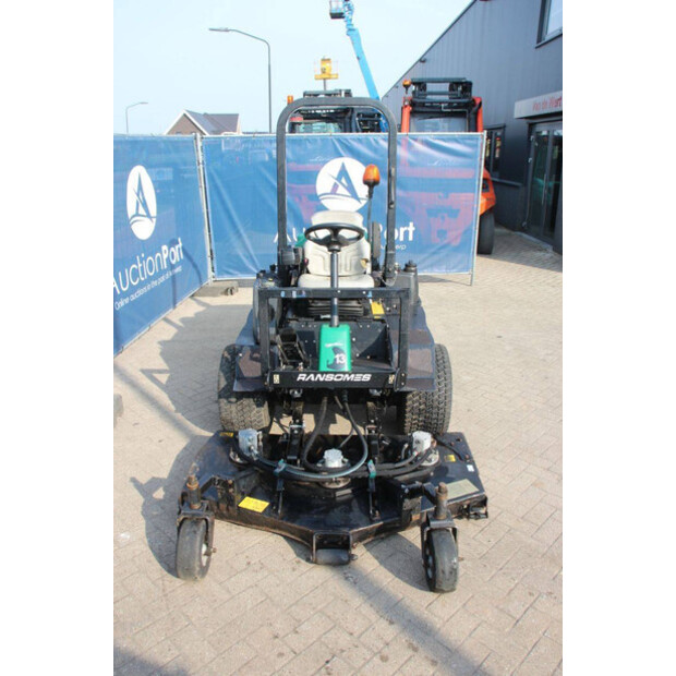 2015 Ransomes HR300-47459891