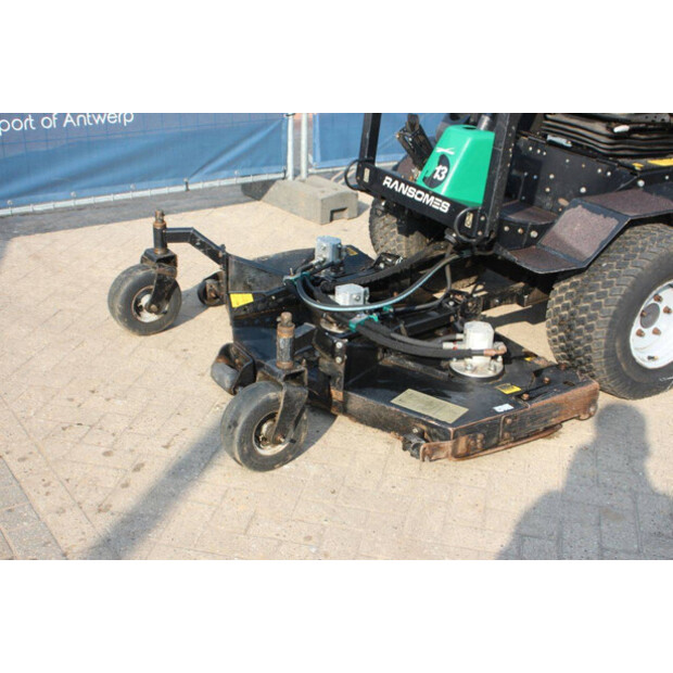 2015 Ransomes HR300-47459909
