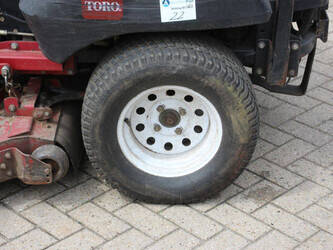 2014-toro-zeroturn-7000-1457097-47459944