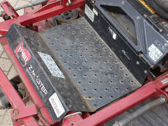 2014-toro-zeroturn-7000-1457097-47459958