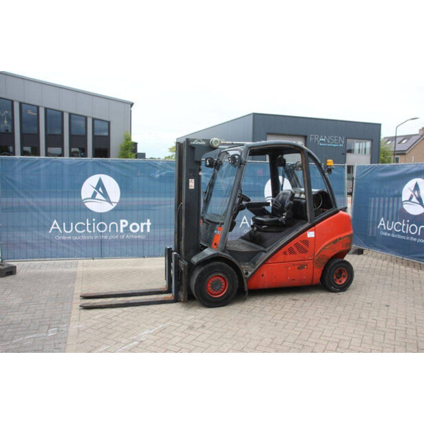 2012 Linde H30T-01-47460212