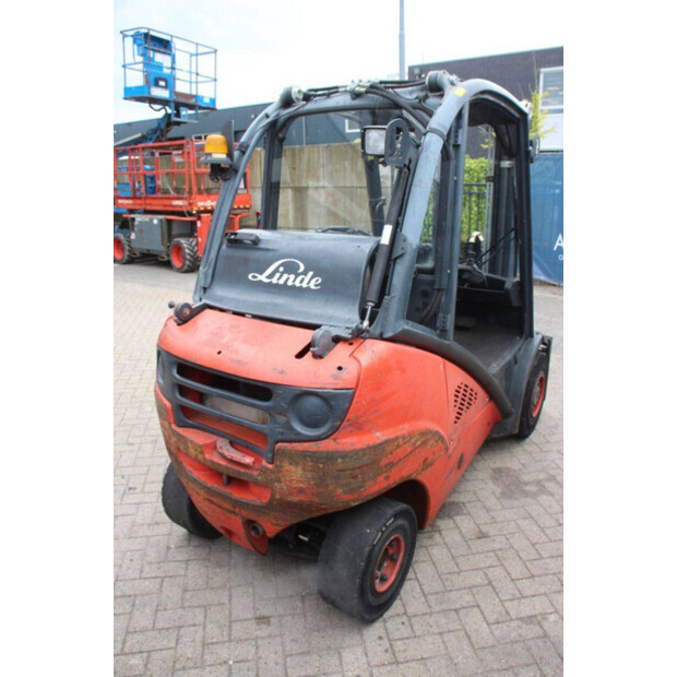 2012 Linde H30T-01-47460220