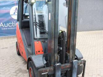 2012-linde-h30t-01-1457106-47460222