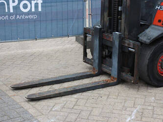 2012-linde-h30t-01-1457106-47460228