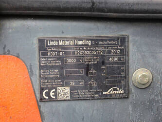 2012-linde-h30t-01-1457106-47460233