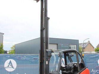 2012-linde-h30t-01-1457106-47460253