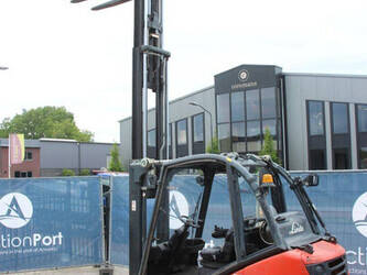 2012-linde-h30t-01-1457106-47460255