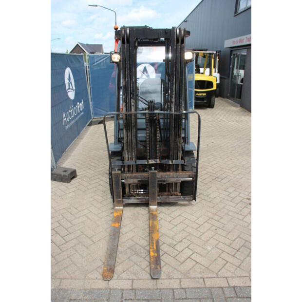 2010 Toyota 02-8FGF25-47460710