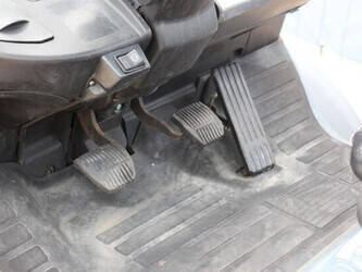 2010-toyota-02-8fgf25-1457123-47460729