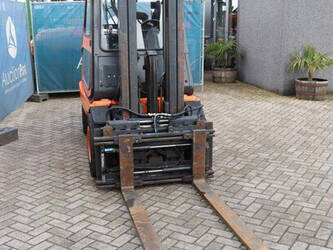 2002-linde-h30t-03-1457134-47461096