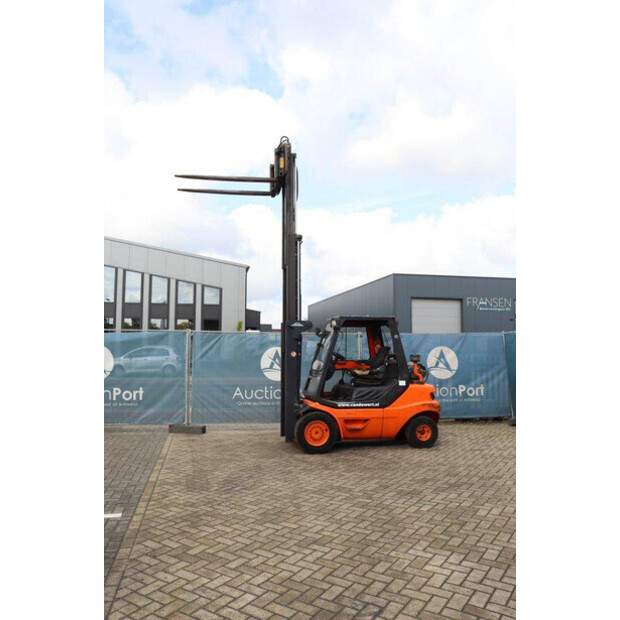 2002 ليندي H30T-03-47461115