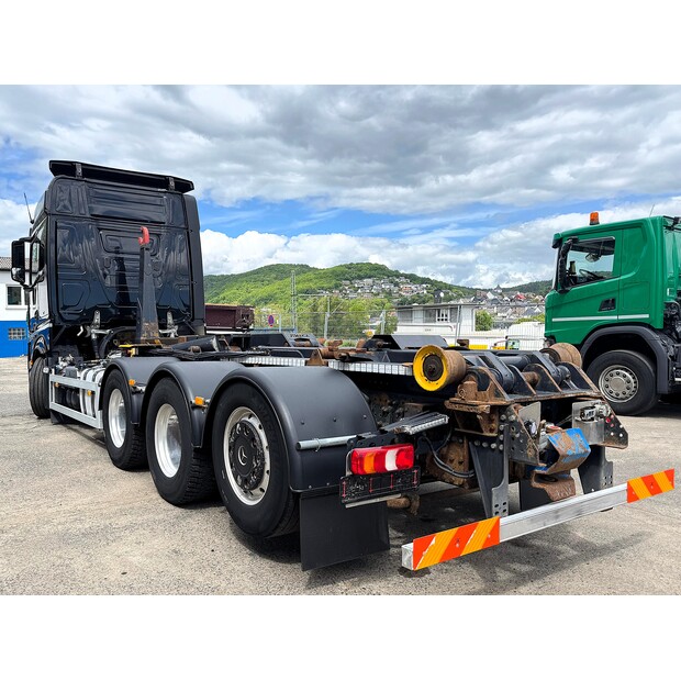 2017 Mercedes-Benz 3553L-47462860