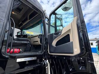 2017-mercedes-benz-3553l-47462864