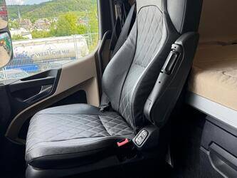 2017-mercedes-benz-3553l-47462868