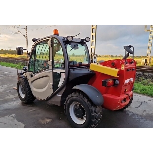 2017 مانيتو MT625 H Comfort-47462873