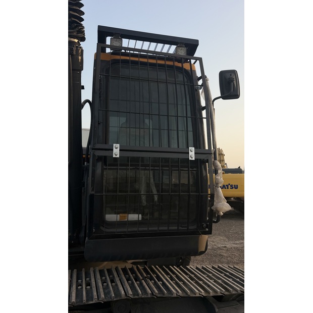 2018 Hyundai HX220HD-47462902