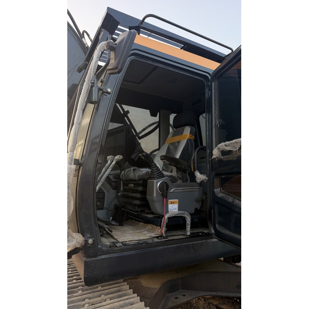 2018 Hyundai HX220HD-47462903