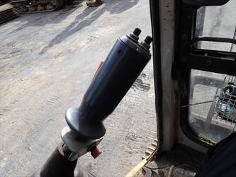 2009-sumitomo-sh75x-3-1457205-47463065