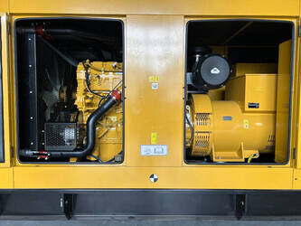 2025-caterpillar-de715e0-1457216-47465381