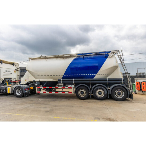 2011 Feldbinder EUT 40.3-47465525