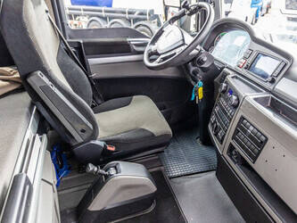 2020-man-tgx-18-470-1457228-47465681