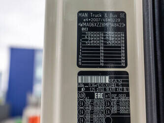 2020-man-tgx-18-470-1457228-47465685