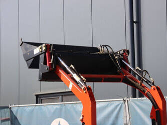 kubota-b1702-1457252-47466068