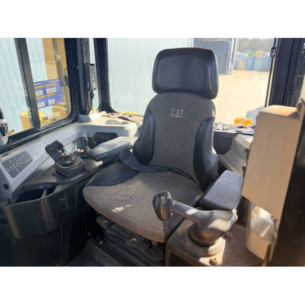 2016 كاتربيلر D6T XL-47467302