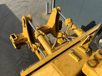 2005-caterpillar-d7rii-1457308-47467395