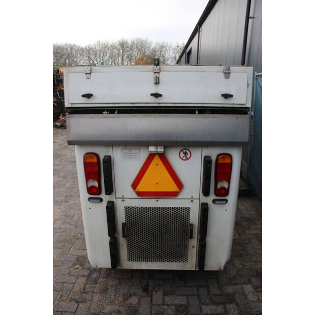 2007 HMF 214-47467897