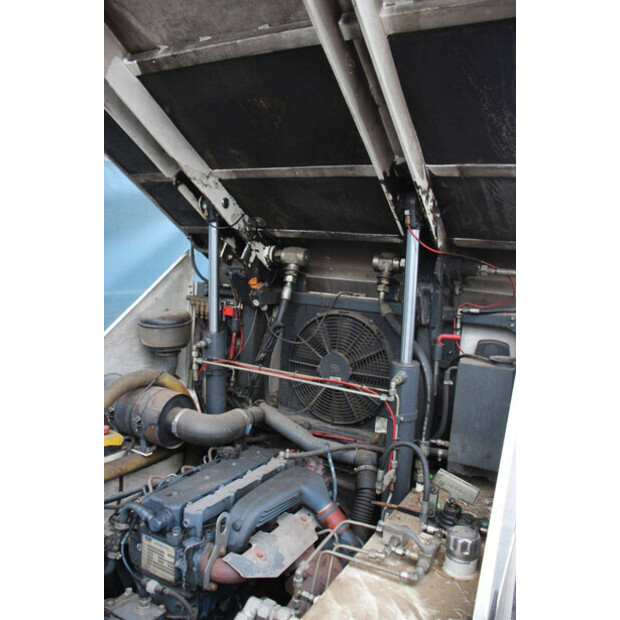 2007 HMF 214-47467923