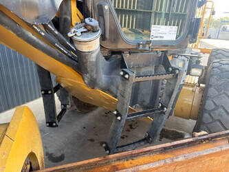 2016-caterpillar-140m3-awd-47468885