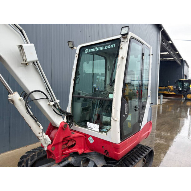 2010 TAKEUCHI TB235-47469127