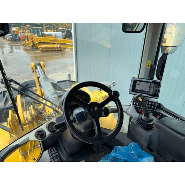 2017 Caterpillar 938M-47470192