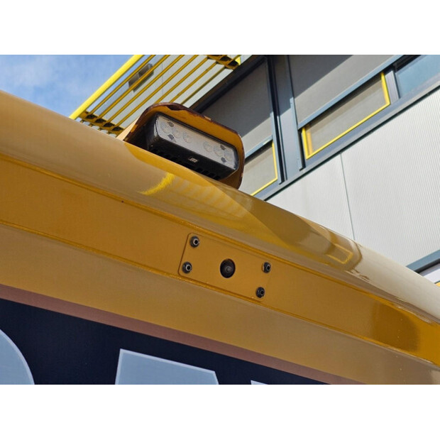 2021 Caterpillar 323-47470269