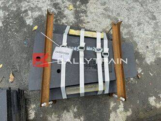 صورة ل كسارات وغرابيال ميتسو LT106