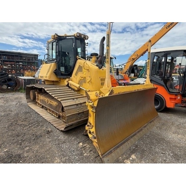 2013 كوماتسو D61PX-23-47478438