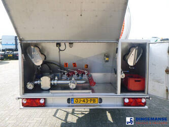 2006-burg-others-1457462-47484442
