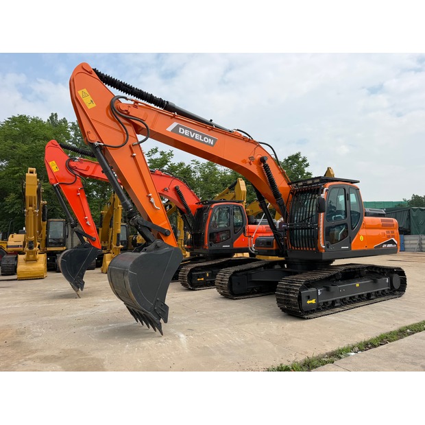 2023 Develon DX225LCA-47484709