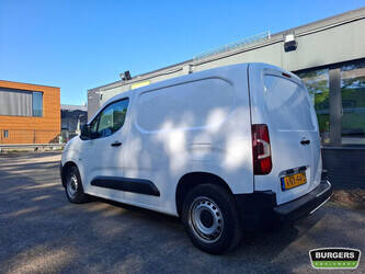 2022-peugeot-partner-1457482-47485165