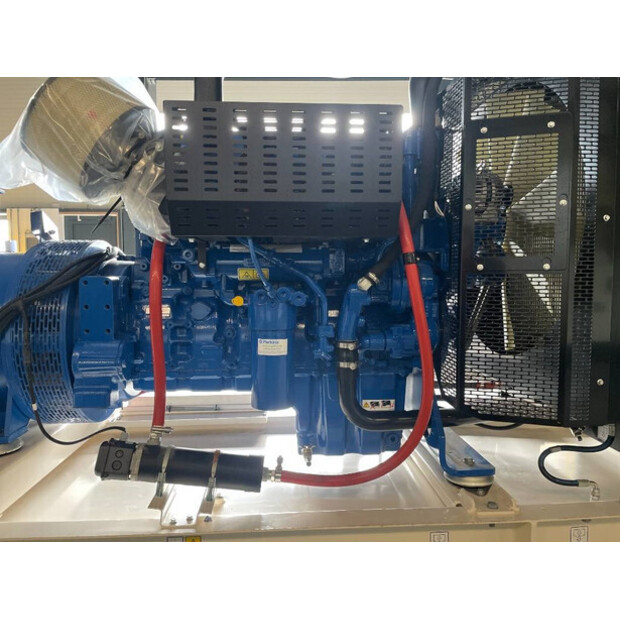 2026 اف جي ويلسون P450-3-47485487