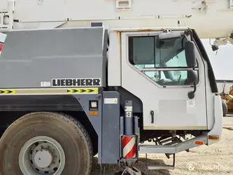 2012-liebherr-ltm-1070-4-2-1456451-47485632