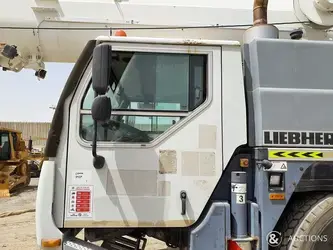 2012-liebherr-ltm-1070-4-2-1456451-47485642