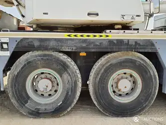 2012-liebherr-ltm-1070-4-2-1456451-47485675