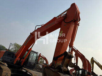 2022-hitachi-zx350-1457497-47487876