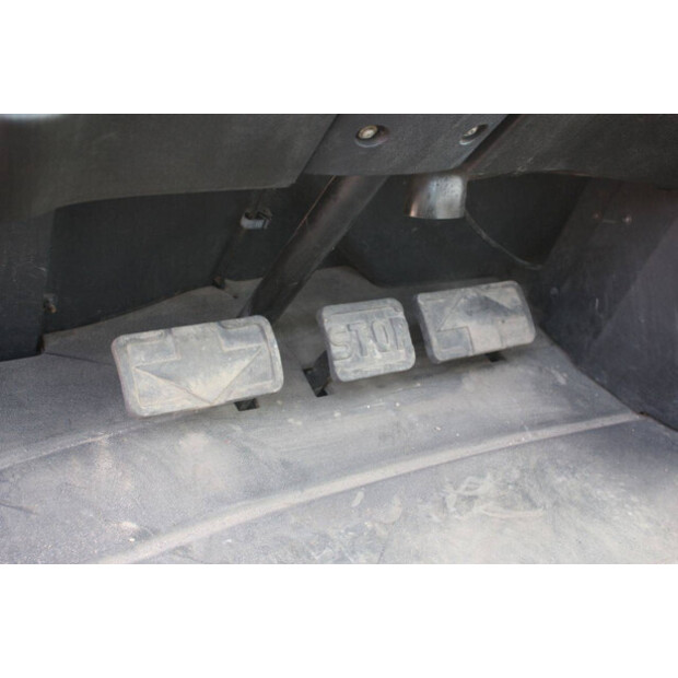 2011 Linde H80D-01-47490243