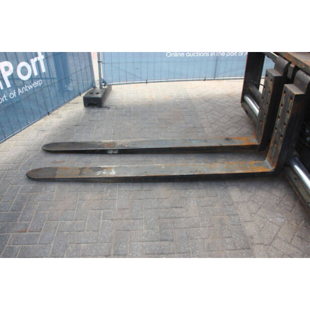 2007 Linde H80D/900-03-47490276