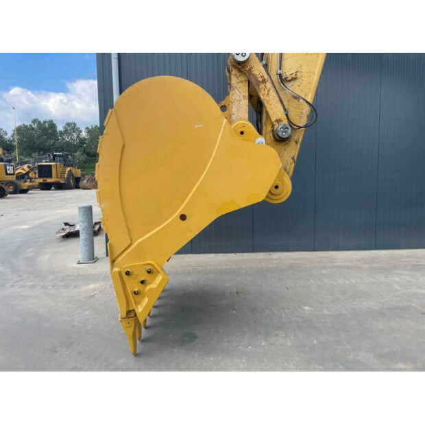 2026 Caterpillar 350 TB-47491256